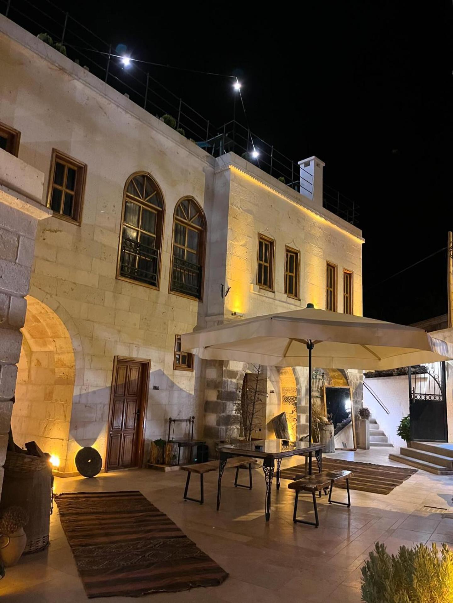 Juno Cappadocia (Adults Only) Ξενοδοχείο Uchisar Εξωτερικό φωτογραφία